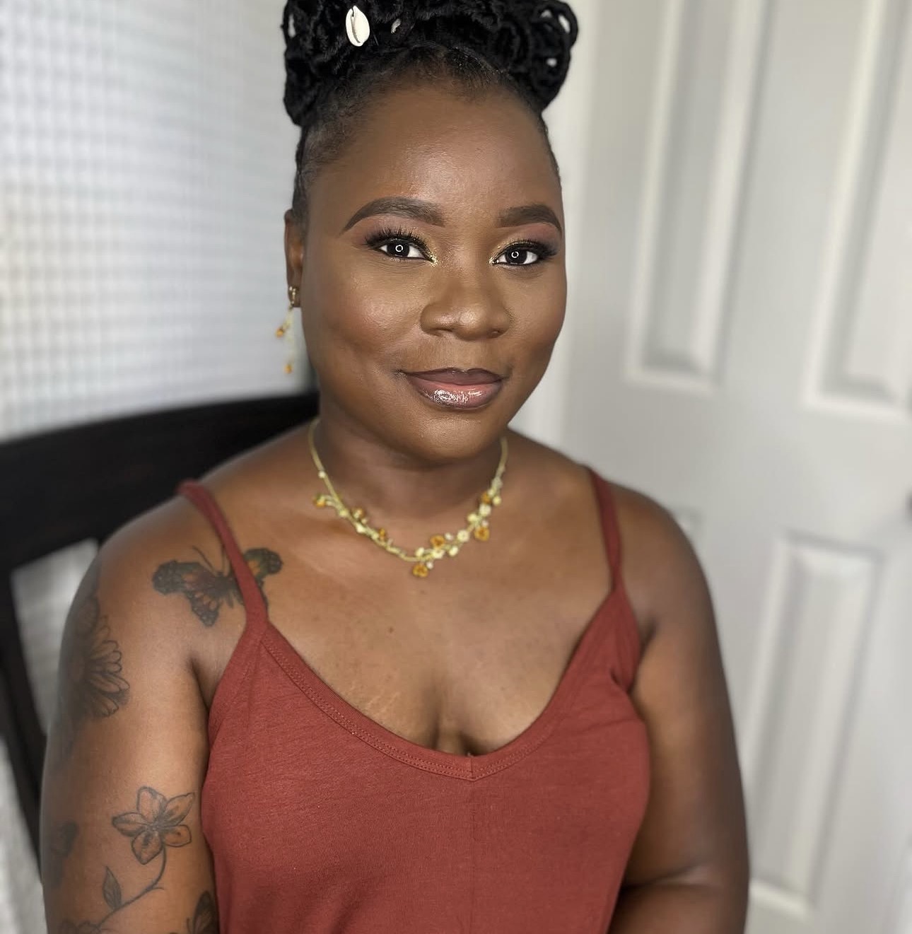 Signature Chocolate Artistry makeup look